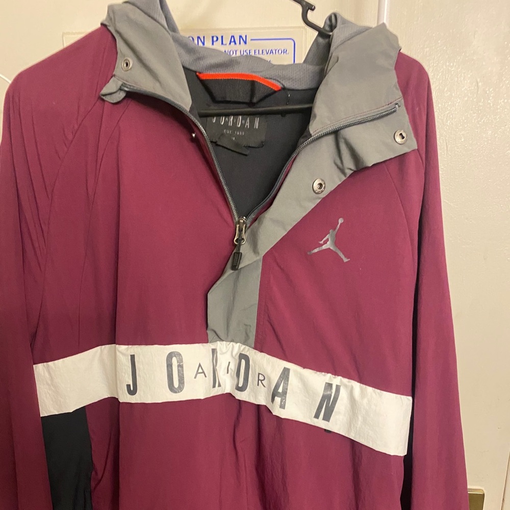 Jordan windbreaker